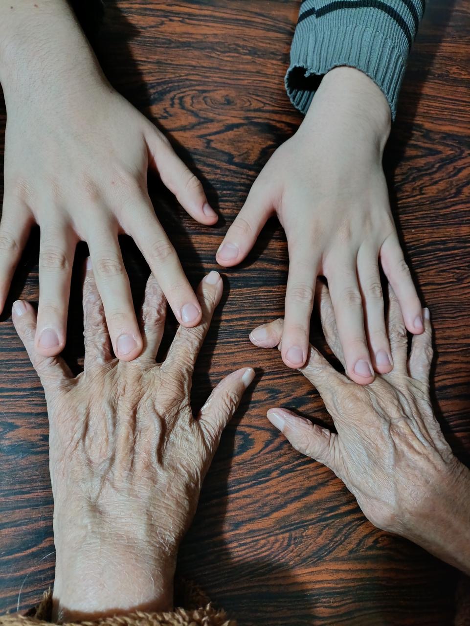 Foto con mención “No hay edad para estar creando pasado y futuro”, de Blanca Miriam Villalobos.