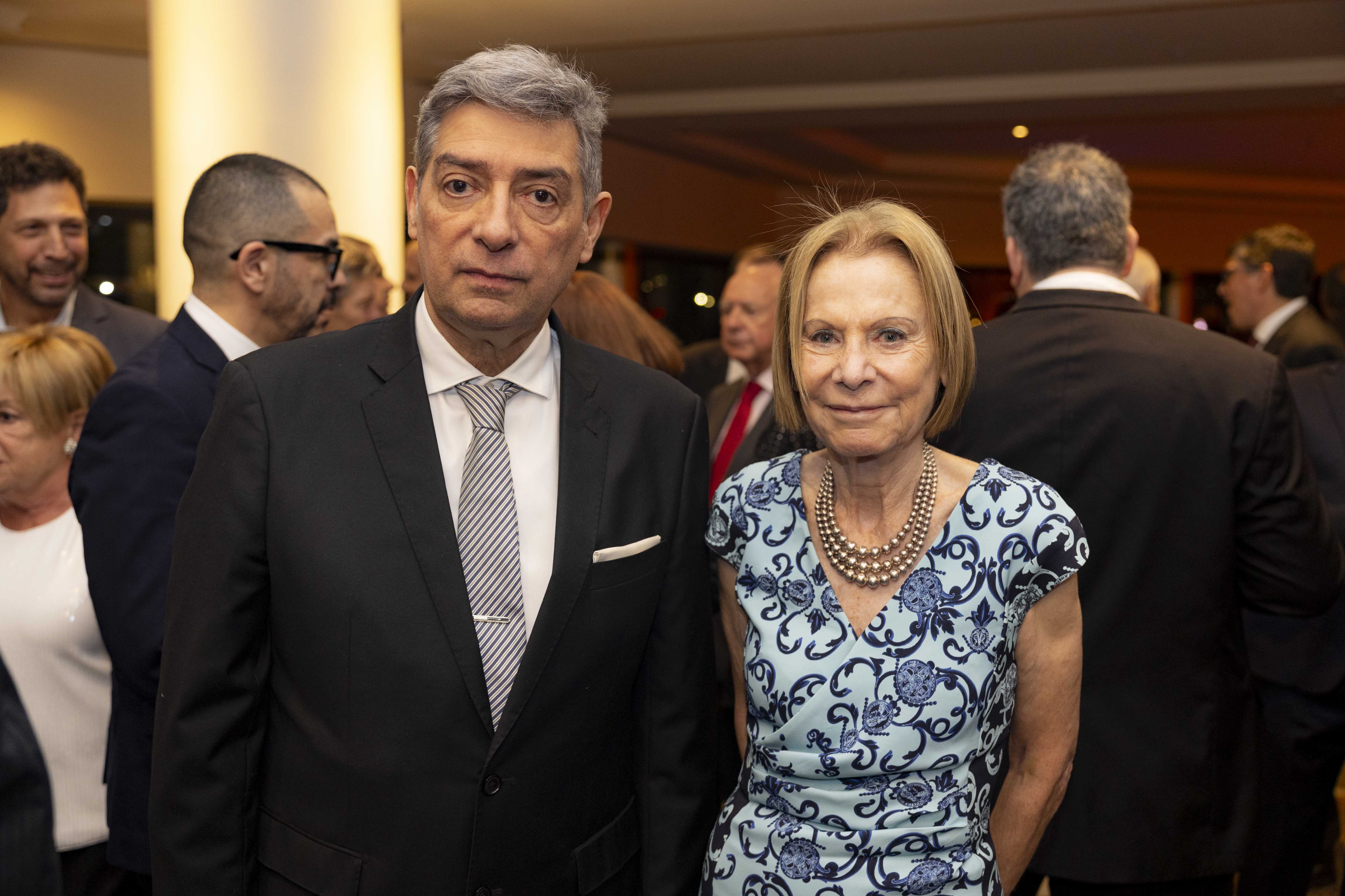 La Dra. Inés M. Weinberg junto al presidente de la CSJN, Dr. Horacio Rosatti.