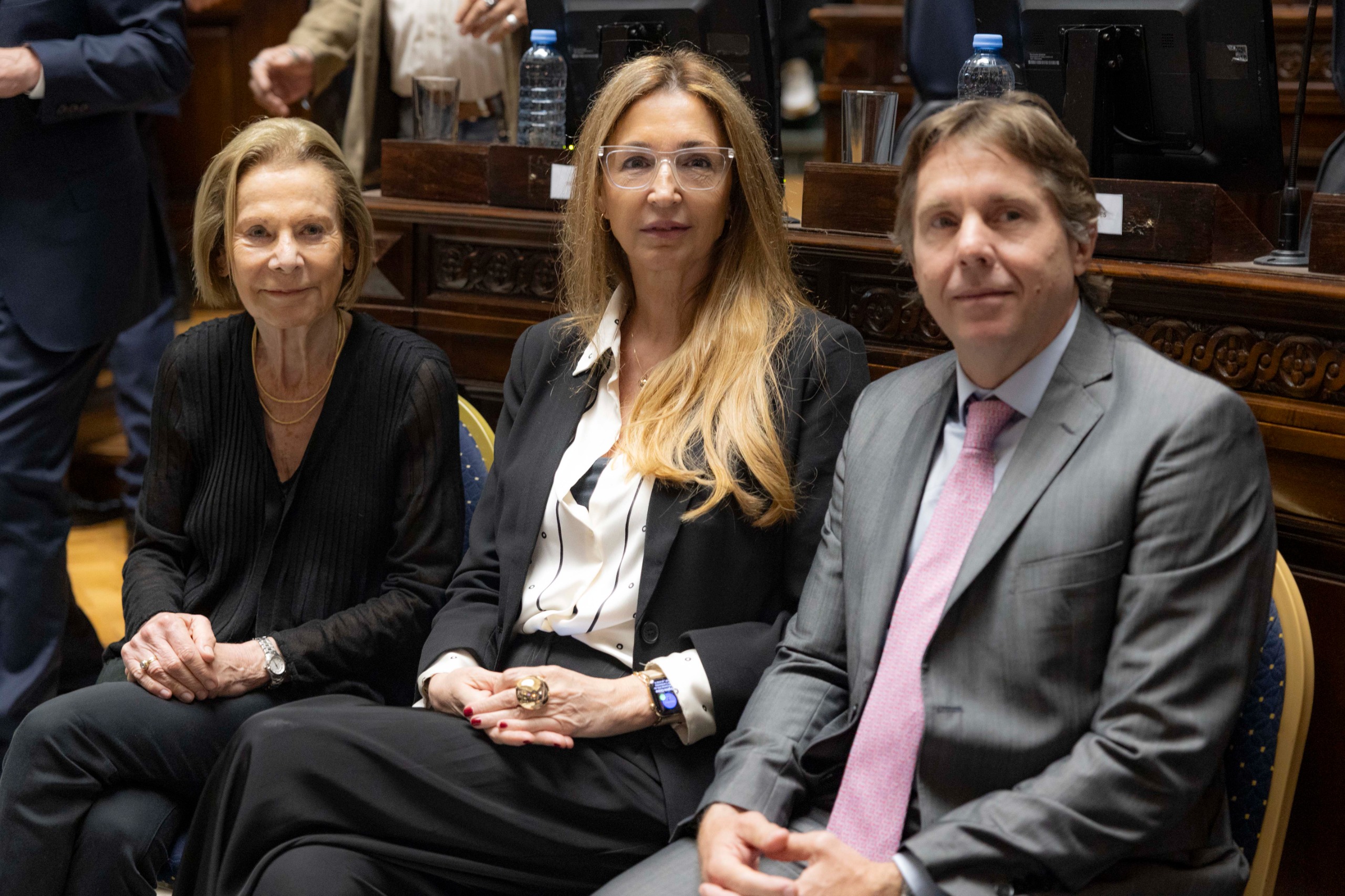 De izq. a der: Inés M. Weinberg, presidente del TSJ; Karina Leguizamón, presidente del Consejo de la Magistratura; y Gabino Tapia, ministro de justicia porteño.